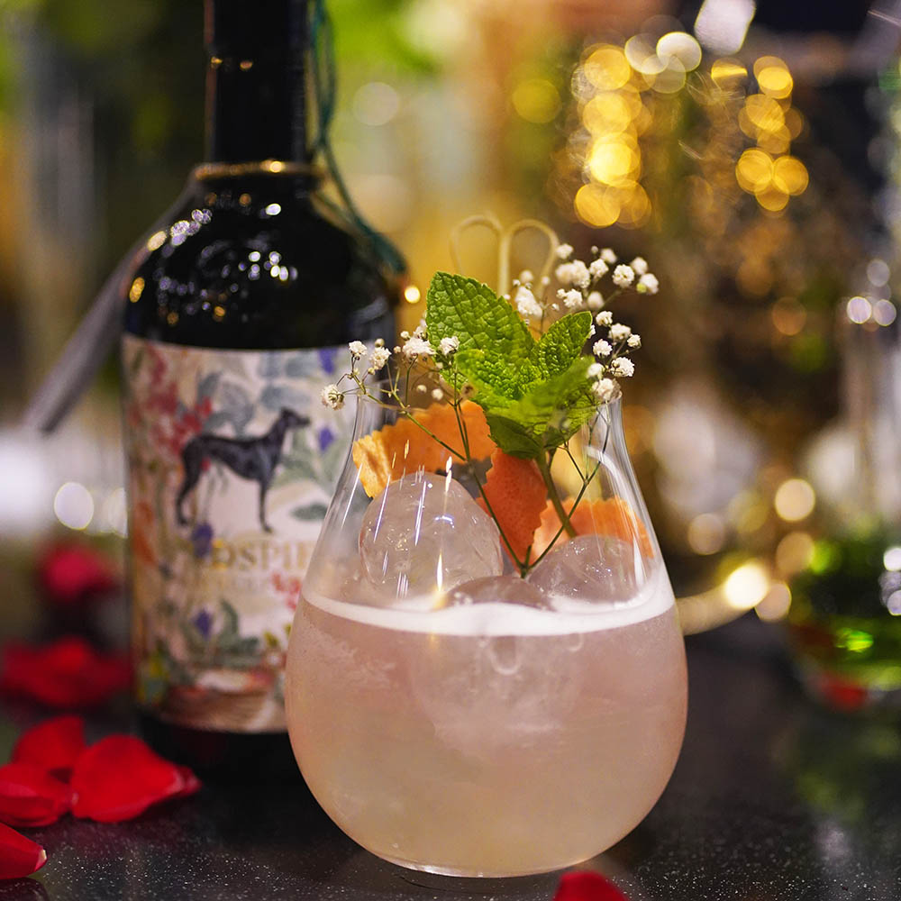 Bright side of Life alkoholfrier Cocktail mit Windspiel Ginalternative